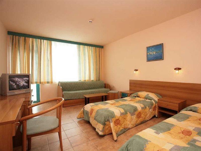Hotel Arabella Beach Αλμπένα Εξωτερικό φωτογραφία