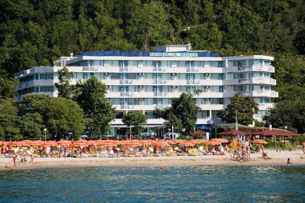 Hotel Arabella Beach Αλμπένα Εξωτερικό φωτογραφία